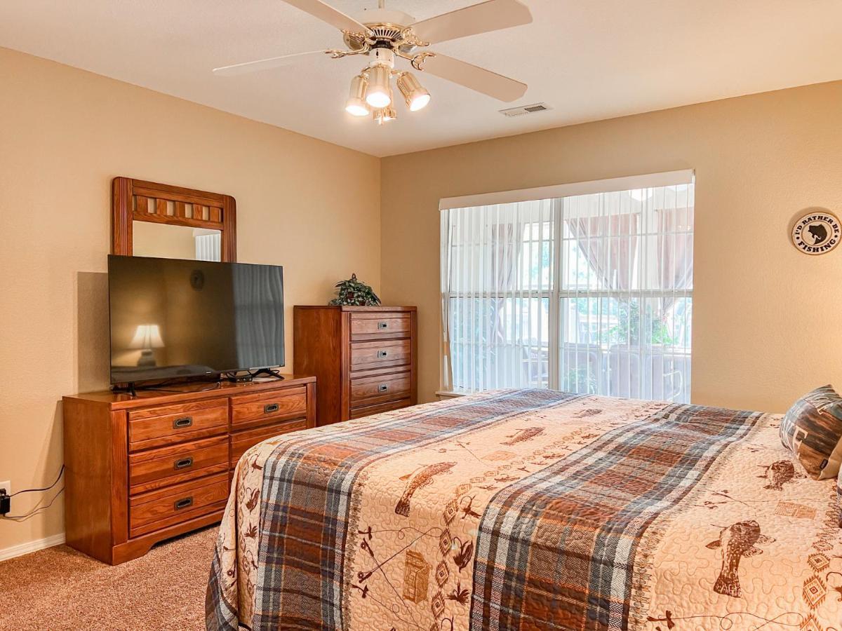 Lake Front 2Br Walk-In With Large Deck - Free Tickets Included - 79-1 Branson Exterior photo